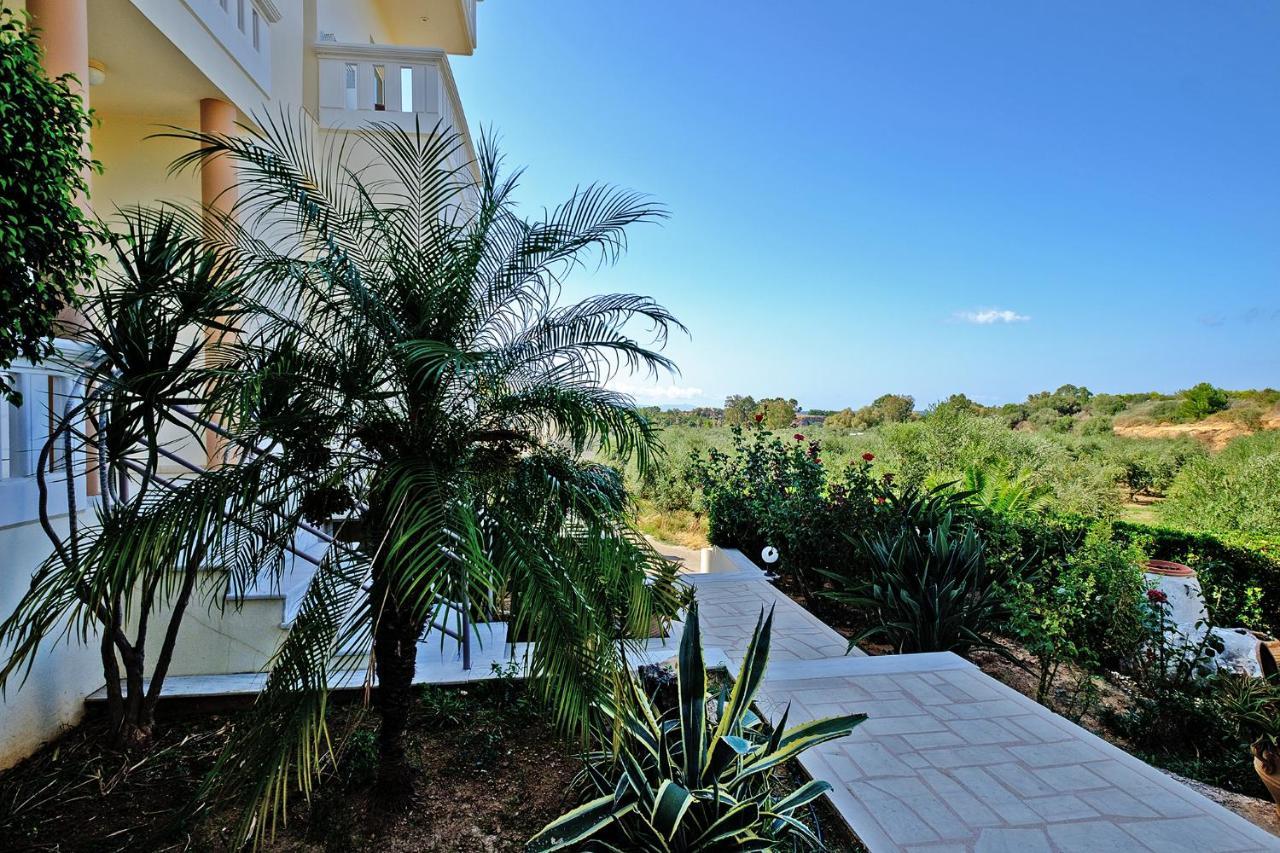 Poseidon Aparthotel